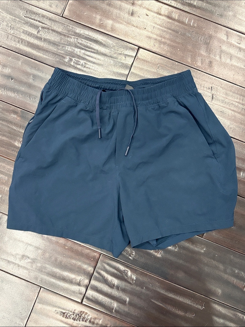lululemon athletica Men's Navy Athletic Drawstring Shorts